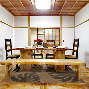  Couette-café Bighem Maison Japon